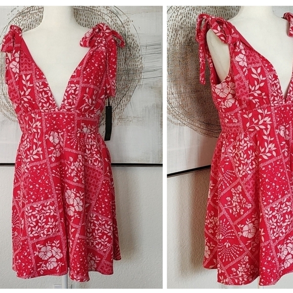 New House of Harlow Red Summer Dress Size M - Picture 1 of 10